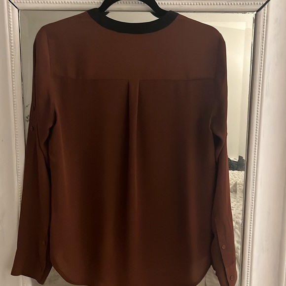 Express Blouse - Picture 3 of 3